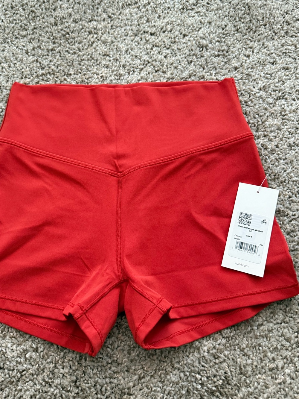 nwt vuori alltheform micro biker shorts 2.5 inch - Picture 4 of 5